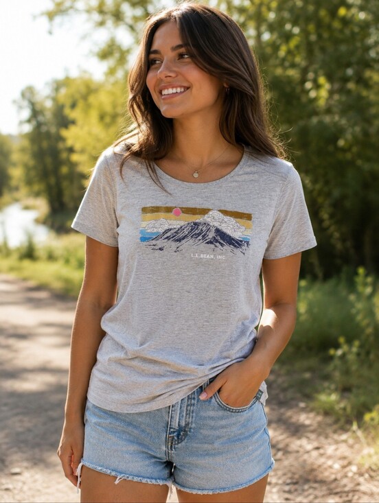 L.L. Bean Tops - L.L.Bean Graphic Tee Size Medium